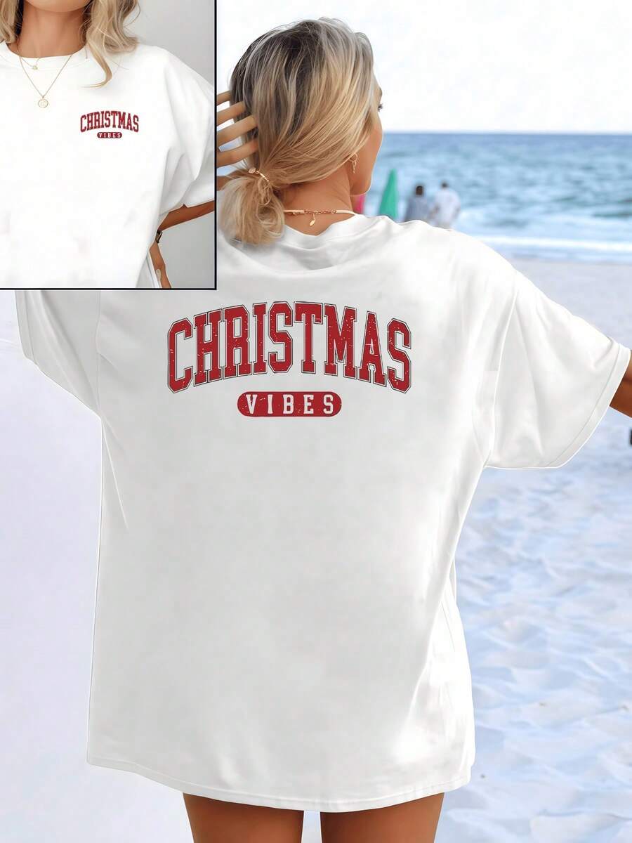 Festive Message Conveying Joy And Christmas Spirit With Red Lettering That Evokes Warmth, Togetherness, And Celebration. Double-Sided Women's T-Shirt Ideal For Casual Days And Joyful Gatherings. - 白色 - 查看 1