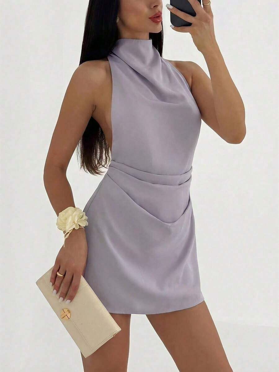 Vestido mini plisado con espalda descubierta y atar para mujer, de estilo minimalista - Gris Claro - Ver 1