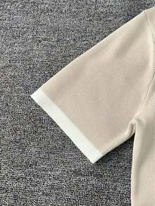 Top de punto elegante para mujer, estilo minimalista, con media cremallera y diseño de bolsillo con cremallera en color contrastante, ropa de calle, top de punto de manga corta versátil y sencillo, ropa de verano para exteriores. - Amarillo - Ver 7