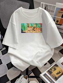Escena colorida de la selva con un niño aventurero que camina junto a un simpático elefante simbolizando amistad y conexión con la naturaleza inspirando libertad y alegría camiseta de mujer cómoda casual  suave transpirable ideal para uso diario - Blanco - Ver 2