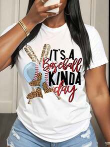 Es un día de béisbol: Camiseta con estampado de leopardo, bate de béisbol y pelota para mujeres, ropa casual para fanáticas del deporte, atuendo de verano, blusas para mujer. - Blanco - Ver 7