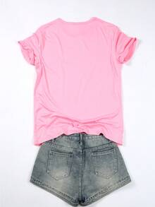Disney Authorized Women's Fashion Project, Featuring Minnie Mouse Prints And Shiny Diamond Bows. This Stylish And Lovely T-Shirt With Short Sleeves And Round Neck Is Comfortable And Versatile, Which Is Very Suitable For Casual Wear In Spring, Summer And Autumn. Couples Shirts Are Unisex And Holiday Gifts. - Hồng - Xem 2