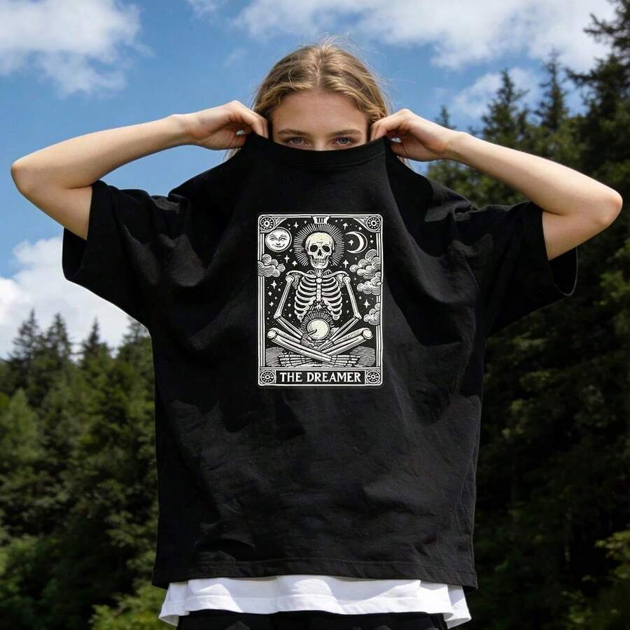 Women's Summer Clothing, Casual Soft Cotton T-Shirt With Round Neck, Tarot Card Print, Meditating Skull And The Dreamer. Black. - 黑色 - 查看 1