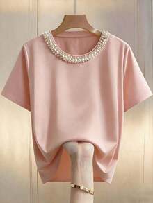 Versatile And Casual Everyday Short-Sleeved T-Shirt With Round Neck And Faux Pearl Embellishments For Plus-Size Women - 羅莎 - 查看 8