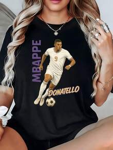 A Sporty Figure Symbolizing Energy, Passion, And Movement, With Vibrant Colors That Convey Dynamism And A Love For The Game. A Modern, Casual Women's T-Shirt, Ideal For Pairing With Jeans Or Shorts. - 黑色 - 查看 1