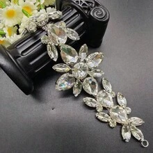 Luxury DIY Friendly Symmetrical Curved V Shape Multi Shape Clear Crystal Rhinestone Applique Patches Exquisite Embellishments For Wedding Dresses Evening Gowns Bridal Sashes Prom Dresses Party Outfits Stage Wear Costumes Belts Bags Shoes Hair Accessories Handmade Crafts Garment Embellishment Clothing Decoration Event Decorations Handmade Gifts Costume Design DIY Projects Jewelry Making Craft Supplies - 1pc - View 10