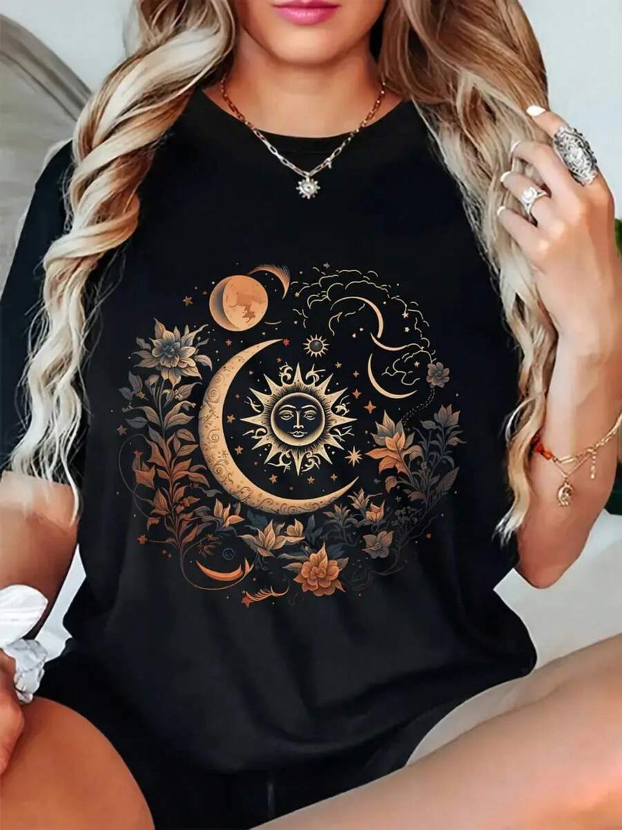 Plus Size Women's Casual Printed T-Shirt, Ladies' Casual Short Sleeve T-Shirt - Celestial Flower, Moon, And Sun Prints In Black With Gold Accents, Regular Crew Neck, Machine Washable For All Seasons, Comfortable Design, Moon Print, Soft Fabric, Summer Clothing T-Shirt, Breathable Material, Fashionable Adult T-Shirt Suitable For Easter, Halloween, Thanksgiving, And More. 100% Cotton - 黑色 - 查看 1