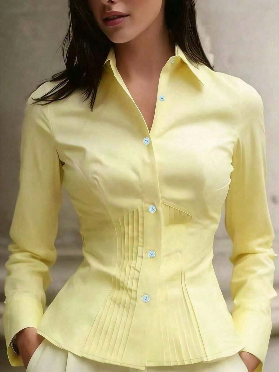 Nueva blusa elegante para mujer, camisa de manga larga con botones y diseño plisado en color blanco, de estilo sofisticado y de alta gama, con apariencia minimalista y profesional, adecuada para ocasiones casuales y citas en primavera - Amarillo - Ver 1