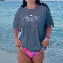 Letter Print T-Shirts For Women, Oversized Graphic Tees For Women And Teens, Y2k Short Sleeve Floral Print Graphic Tees, Aesthetic Summer T-Shirts, Cute And Preppy Women's Clothing For Vacation, Days Off, Everyday Casual Fashion And Versatility. - 夏季上衣 深灰色 - 查看 4