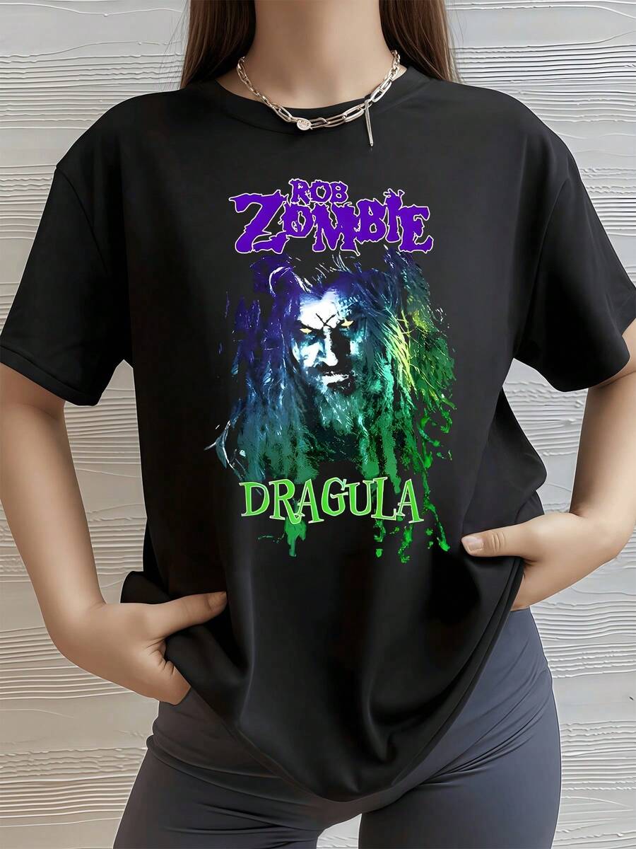 Rostro artístico envuelto en luces verdes y moradas que simbolizan energía mística y rebeldía urbana perfecta para expresar fuerza interior y estilo alternativo camiseta de mujer casual moderna de corte suelto - Negro - Ver 1
