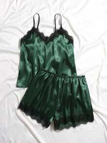 Conjunto de pijama con top de cami de satén con ribete de encaje y shorts - Verde Oscuro - Ver 6