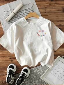Camiseta de Verano Premium para Mujer [Doble Estampado en Frente y Espalda] Estilo Graffiti con Texto Floral "In My Mom Era" Estampado de Letras Manga Corta Cuello Redondo - Blanco - Ver 2