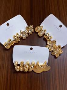 3-9 Pairs Vintage Gold-Plated Earring Set: Includes Textured Teardrop, Smooth C-Hoops, 3D Floral, And Ginkgo Leaf Designs To Meet All Wearing Occasions From Commute To Date Night To Party - Gold - View 9