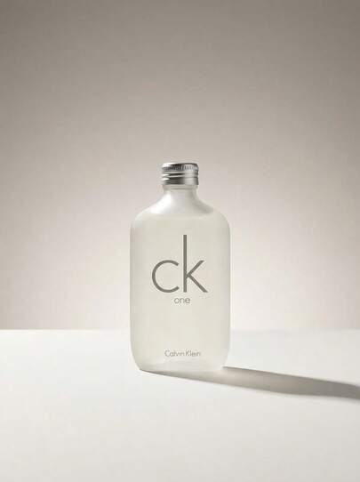Calvin Klein CK One Eau De Toilette 200 Ml
