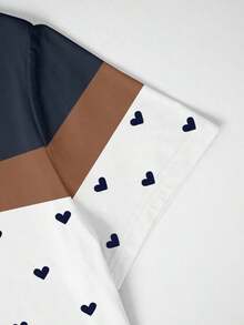 Women's White T-Shirt With Blue Striped Print And Contrasting Geometric Pattern, Perfect For Summer, Fashionable T-Shirt, Stylish T-Shirt, Gift For Sister, Gift For Mother, Mother's Day Gift, Casual Yet Stylish Top - 彩色 - 查看 4