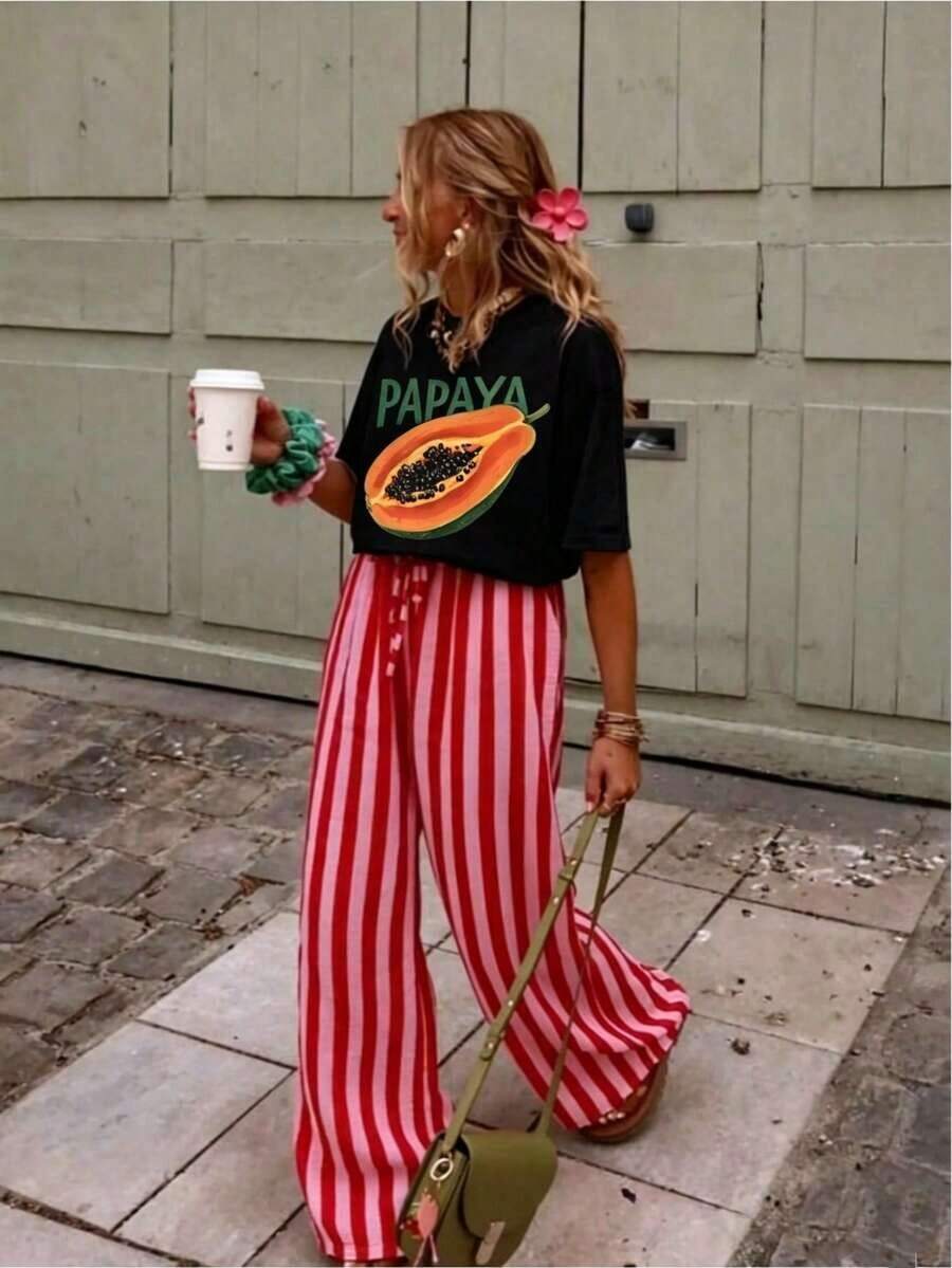 Summer Style Off-Shoulder Printed T-Shirt, Versatile And Stylish For Beach Vacations, Machine Washable, Casual Holiday Top, Streetwear And Sportswear | Clothing For Juneteenth, Father's Day And 4th Of July, Women's T-Shirts For Vacation And Office, Comfortable - 黑色 - 查看 1