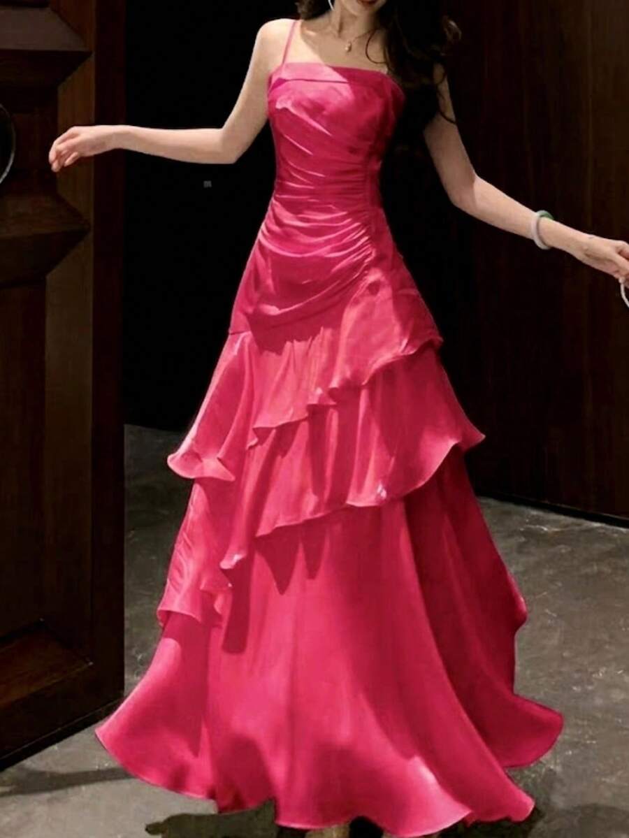 女款優雅時尚玫瑰紅細肩帶洋裝，適合舞會、派對、生日、婚禮賓客、返校日