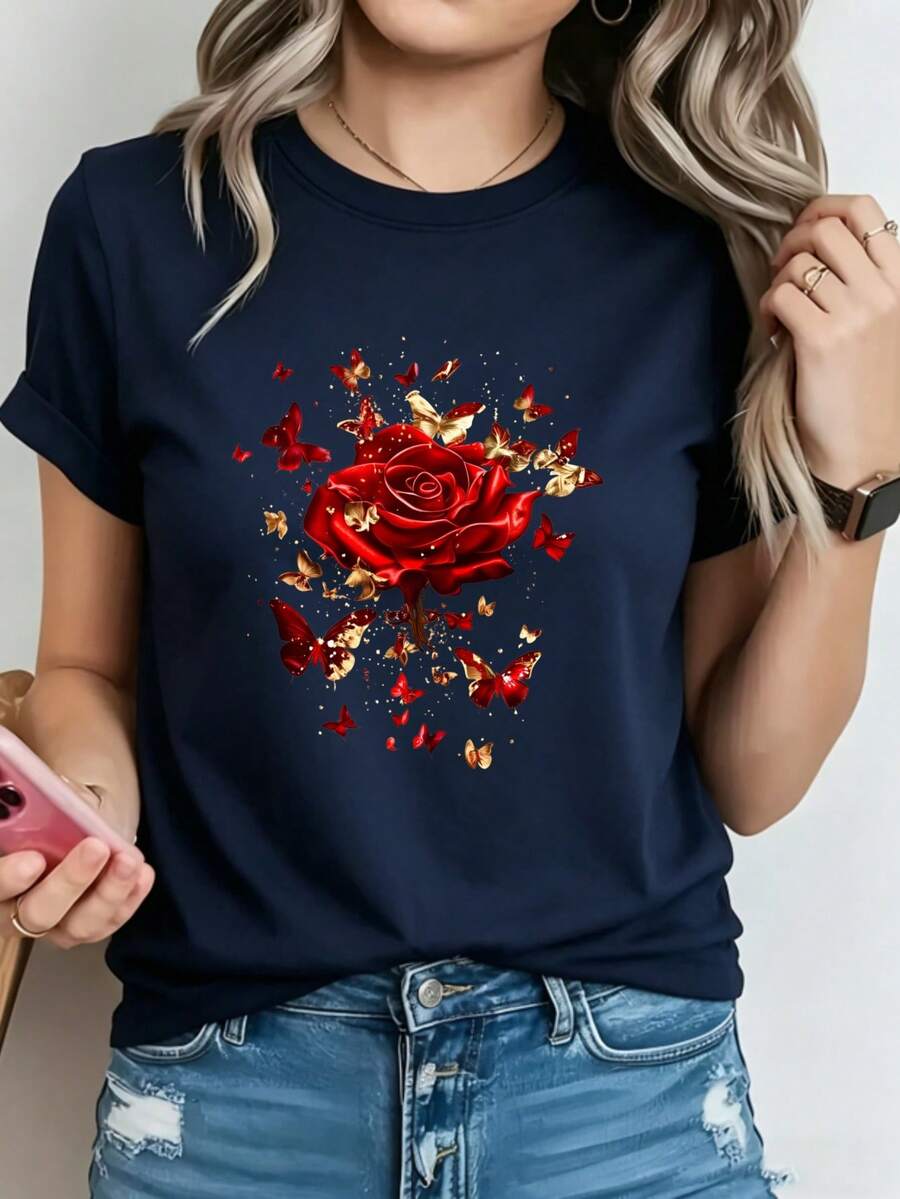 Camiseta de mujer de manga corta, estampado de rosa, rosa roja grande con mariposas en tonos rojo y dorado, prenda en color azul marino, cuello redondo casual - MARINO - Ver 1