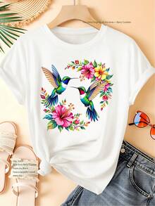 Soft And Comfortable Cotton Short-Sleeved T-Shirt With A Round Neck, Featuring A Stylish Double Hummingbird Floral Print. Suitable For Women In Various Sizes, Perfect For Spring, Summer, And Autumn, With A Casual And Sporty Style. KGMP - 白色 - 查看 1