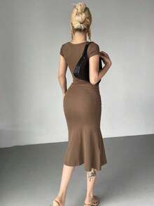 Vestido midi de cóctel de cuello cuadrado envolvente de unicolor con cola de pez para mujer - Marrón Chocolate - Ver 2