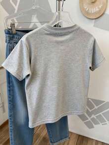 Camiseta casual de mujer de cuello redondo y manga corta con estampado digital de leopardo rosa, un regalo para amigos - Gris Claro - Ver 2