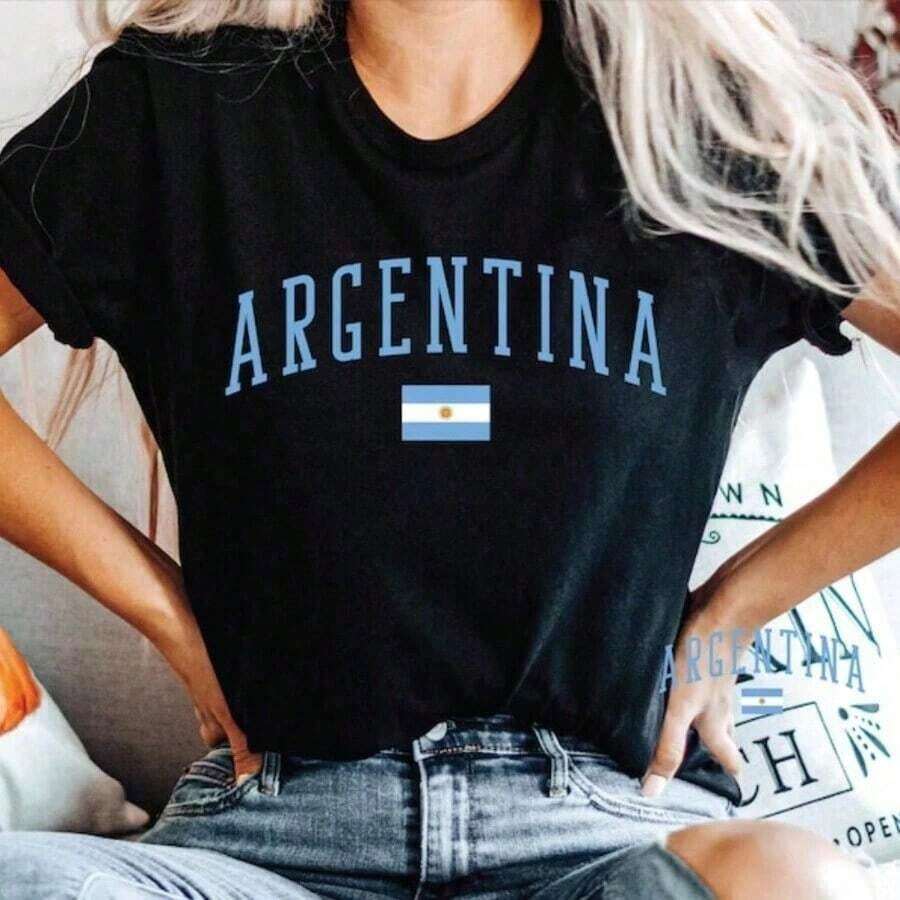 ropa de mujer, Camiseta Argentina, Sudadera Argentina, Camiseta Argentina, Camiseta Vamos Argentina, Camiseta de viaje Argentina, Camiseta argentina, Camisetas gráficas, Camisetas gráficas estilo western, Ropa de hombre, Camisas para hombre, Camisetas gráficas, Ropa de mujer, Tops de verano, Ropa de verano, Camisetas gráficas, camisas de mujer - Negro - Ver 1