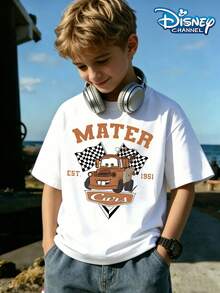 Disney Racing: The Ultimate Gear Solid And Racing Flag Elements T-Shirt, MATER EST.1951, College Style Boys' Short Sleeves, Personalized And Versatile Print Pattern Summer Loose Tops,Short-Sleeved Casual And Cute Style  Children's Clothing Design, Girl Clothes For Kids Clothes ,Ropa Para Niños,Teen Girls Clothes, Summer Clothes,Boys Summer Outfits,Boys Clothes,Perfect For Cool Girls. Comfortable And Breathable Children's Short-Sleeved T-Shirt. Comfortable And Casual Wear All Year Children's Clothes,Comfortable & Lightweight, Iconic Print For Mix-And-Match Outfits,Suitable For Both Boys And Girls. - trắng - Xem 1