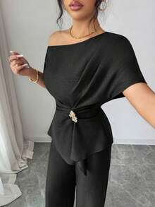 Elegante conjunto de dos piezas de moda urbana para mujer, adecuado para uso diario, bodas, galas, ir al trabajo, fiestas de graduación, vacaciones, citas, fiestas, Halloween, Navidad, Año Nuevo, Acción de Gracias.Pantalones anchos de cintura con hebilla metálica asimétrica de un hombro en color azul marino. - Negro - Ver 6