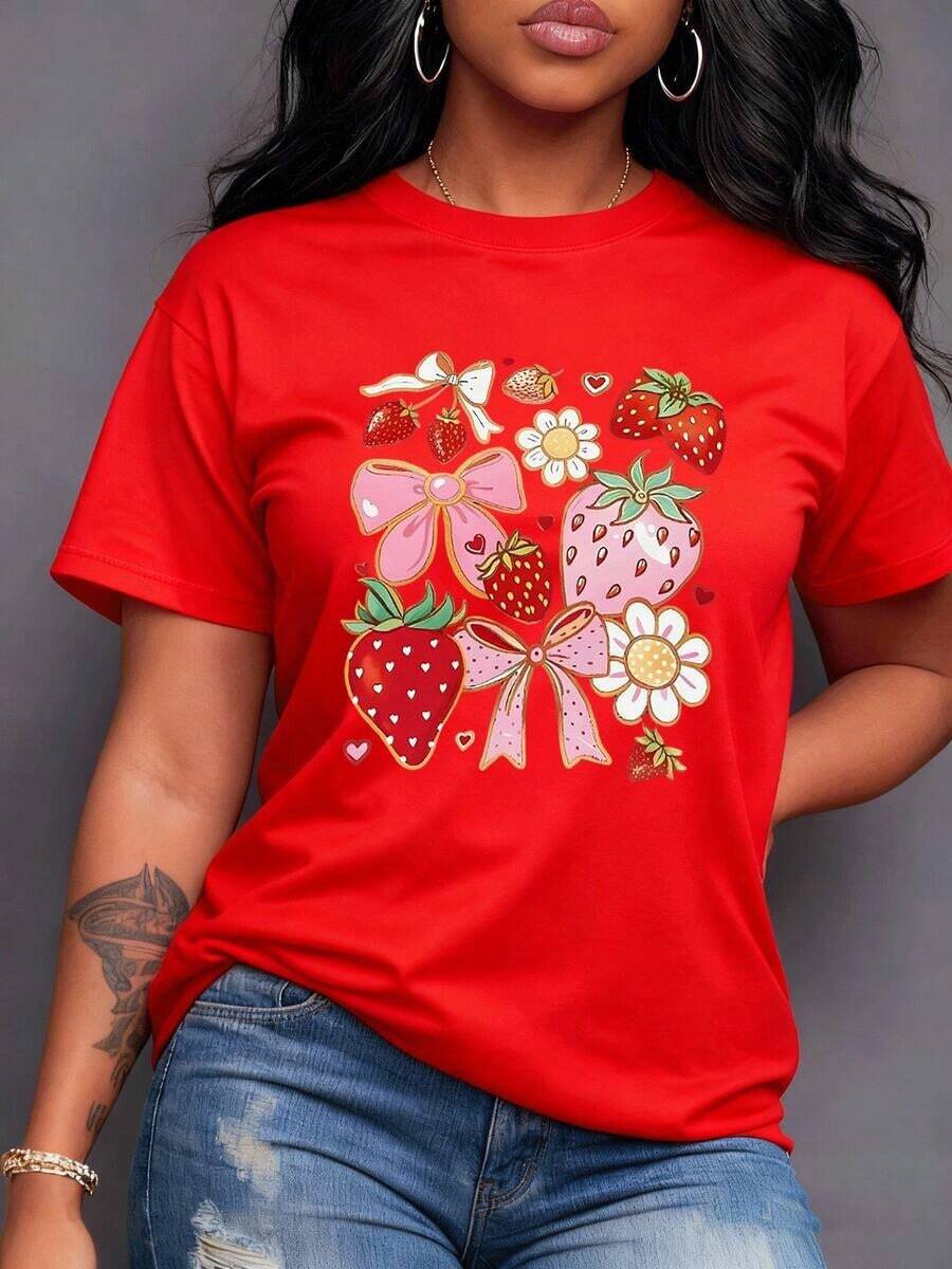 Red And Pink Strawberries With Small Hearts And Ribbons Symbolize Sweetness, Tenderness, Love, And Positive Energy, Alongside White Flowers That Convey Purity, Happiness, And Daily Joy. Women's T-Shirt, 100% Cotton, Soft And Comfortable To The Touch, Ideal For Casual And Cheerful Wear. Casual Short Sleeves. - 紅色 - 查看 1