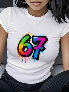 Women's Pure Cotton Short-Sleeved T-Shirt With A Round Neck And A Colorful Graffiti Print Featuring The Number 67. This Women's Short-Sleeved, Round-Neck T-Shirt Is A Versatile Urban Hip-Hop Style Piece With A Unique Graffiti-Style Number Print That Highlights Individuality And Is Suitable For Various Occasions, Such As Street Culture Festivals, Gatherings, And Everyday Casual Wear. - 白色 - 查看 1