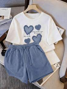 Una camiseta de manga corta para mujer con estilo retro americano, de diseño holgado y estampado (los pantalones son solo sugerencias de estilo). Este artículo sencillo y elegante presenta patrones de texto con temática tropical, siendo un elemento imprescindible para crear un estilo relajado de vacaciones. Es muy adecuado para ocasiones como el Día del Trabajo y el Día de la Independencia de México. La gruesa camiseta multicolor está hecha de 100% algodón con estampados modernos, y es adecuada tanto para hombres como para mujeres. Es un estilo completamente nuevo para primavera/verano/otoño, transpirable y cómodo, sencillo y versátil. - Blanco - Ver 1
