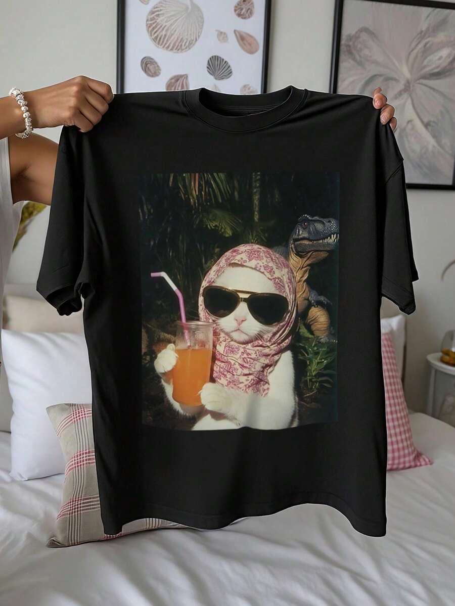 Women's Casual T-Shirt With Round Neck, Short Sleeves, Regular Length, Loose Fit, Breathable And Comfortable, With Cat And Dinosaur Print, For Spring-Summer, Cartoon Print T-Shirt, Comfortable Fit - 黑色 - 查看 1
