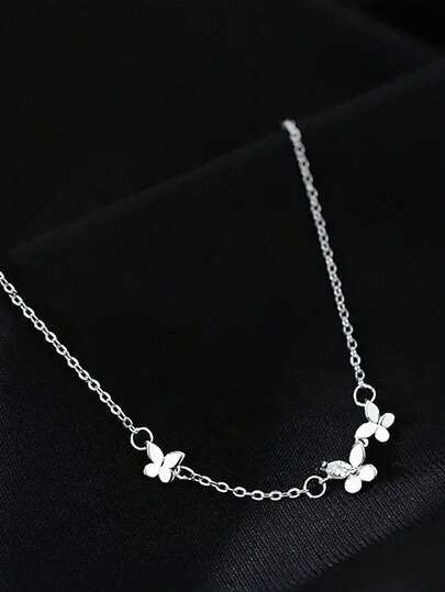 1 chiếc vòng tay hình bướm tinh tế lấy cảm hứng từ thiên nhiên bằng bạc Sterling S925, món quà trang sức sang trọng, thanh lịch và đa năng dành tặng mẹ, bạn bè, nhân dịp sinh nhật hoặc ngày lễ.