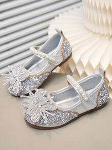 Zapatos de suela blanda con estilo de princesa para niñas, decorados con lazo y perlas, versátiles para uso diario en primavera, verano y otoño, escuela y transporte - Plateado - Ver 5