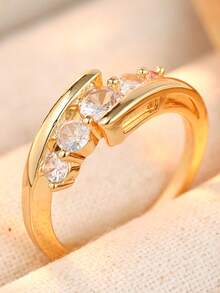 Nhẫn nữ thanh lịch, sáng bóng, đính đá Cubic Zirconia tổng hợp thời trang, nhẫn đeo hàng ngày đa năng, nhẫn viền đá Cubic Zirconia tổng hợp thủ công | Viền bóng lấp lánh | Trang sức gia truyền tinh tế, nhẹ nhàng hàng ngày, dễ dàng phối hợp với mọi phong cách. - Vàng - Xem 12