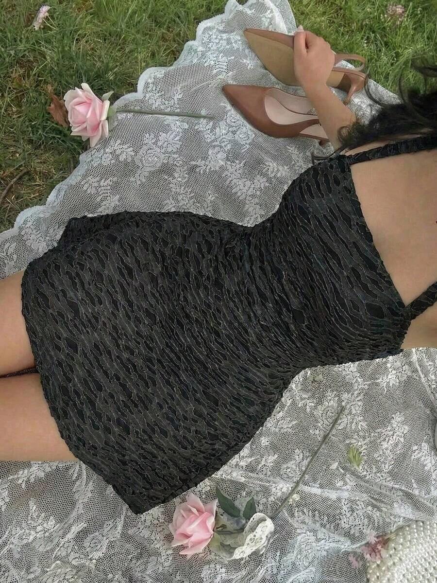 Vestido de línea A con cintura ceñida y cuello halter en color borgoña, vestidos de graduación cortos para mujeres, ropa de verano elegante, vestidos de mujer, vestidos de fiesta para mujeres, ropa de verano para mujeres, atuendo de cumpleaños p - Gris Oscuro - Ver 1