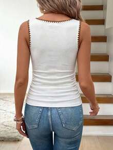 Camiseta de tirantes de cuello cuadrado a rayas minimalista y versátil para mujer, adecuada para uso diario y viajes al aire libre - Blanco - Ver 2