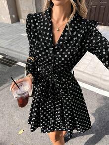 PariChic Vestido largo de manga larga de elegante color café con estampado romántico de rosas en todo el diseño, con cinturón de lazo, botones delanteros y un diseño elegante adecuado para otoño/invierno, primavera/verano, vacaciones, citas de San Valentín, cumpleaños, silueta evasé y vestido corto con mangas abullonadas, lindo y romántico - Negro - Ver 3
