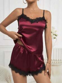 Conjunto de pijama con top de cami de satén con ribete de encaje y shorts - Rojo violeta 2 - Ver 3