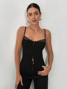 Camiseta de tirantes de verano para mujer con encaje contrastante y botones delanteros - Negro - Ver 8