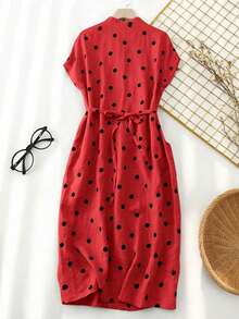 Vestido casual elegante y vintage con estampado de lunares, con bolsillos y lazo en la espalda, silueta minimalista pero refinada de corte evasé con cintura anudada, vestido versátil para oficina/ocasión, conjunto bohemio de lunares para vacaciones, primavera/verano rojo - Rojo - Ver 2