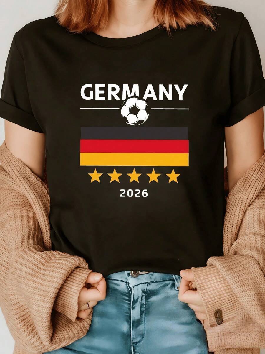 German-Inspired Flag With A Soccer Ball, A Symbol Of Passion And National Pride, Alongside Golden Stars Representing Strength And Dedication. Comfortable, Modern Casual Women's T-Shirt. - 黑色 - 查看 1