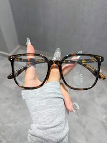 1副女士时尚休闲性感方形大框眼镜，适合搭配各种服饰和素颜佩戴 - 無色 - 查看 1