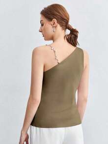 Top de tirantes con diseño asimétrico, decoración de metal y drapeado para mujer.Diseño minimalista, elegante y de moda para uso casual en el trabajo, apto para maestras, oficina, bodas y conciertos. - Verde militar - Ver 2