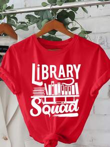 Camiseta de corte regular con estampado de bibliotecario, top casual de manga corta y cuello redondo, ropa casual diaria para mujer de primavera/verano. - Rojo - Ver 12