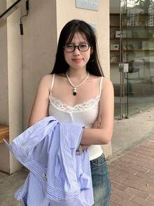 Solid Color Camisole Top With Padded Bust, Lace Trim Sleeveless Undershirt For Summer, Sexy Bow Decor Versatile Top Casual White - White - View 4
