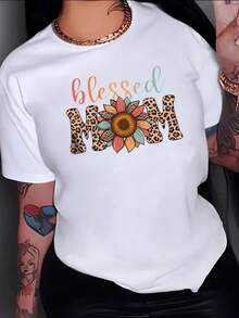 Sunflower Surrounded By Animal Print Lettering Celebrating The Love And Strength Of A Blessed Mother, Full Of Energy And Cheerful Style, Perfect For Bright Days, Modern Casual Women's T-Shirt - 白色 - 查看 8