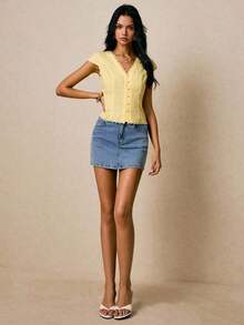 Blusa de mujer de unicolor con diseño de botones y encaje en contraste - Amarillo - Ver 4