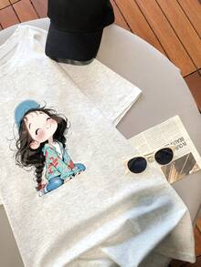 Camiseta de mujer con estampado de dibujos animados inspirada en Y2K - Suave, manga corta, cuello redondo, parte superior de primavera/verano con diseño juguetón, parte superior de verano casual| Diseño juguetón| Ajuste cómodo, camisetas de mujer - Gris Moteado - Ver 2