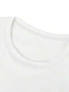Camiseta de manga corta con cuello redondo y estampado para mujer, corte holgado informal, tela súper suave y cómoda, estilo de moda urbana, camiseta gráfica clásica que combina con todo, top básico diario ligero y transpirable, perfecta para uso diario, vacaciones informales, ir al trabajo, salidas al aire libre, reuniones de fin de semana, compras y actividades de ocio, camiseta casual de gran tamaño y a la moda para damas. TSOY - Blanco - Ver 5